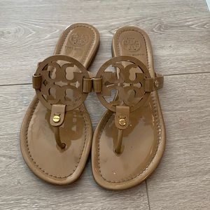 Tory Burch Miller Thong Sandal sz 7.5